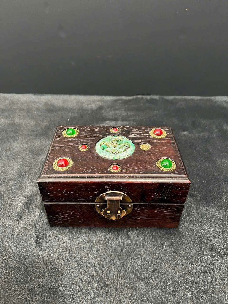 Vòng cổ Quan Âm Đá giá ib mời các bác . Mua bán Đồ sưu tầm, đồ cổ tại Quận Ba Đình Hà Nội được đăng bởi chỉ bán đồ chính hãng  hình 1