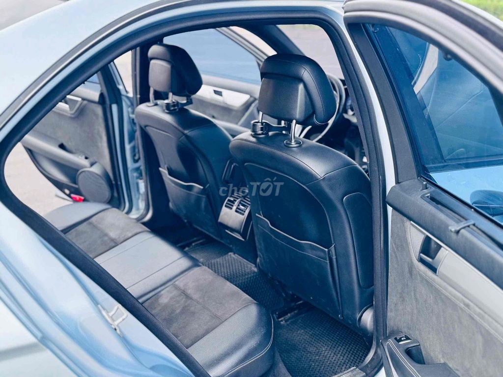 Mercedes Benz C Class 2013 C200 cực chất. Mua bán Ô tô tại Thị xã Kinh Môn Hải Dương được đăng bởi Dũng BMW hình 6