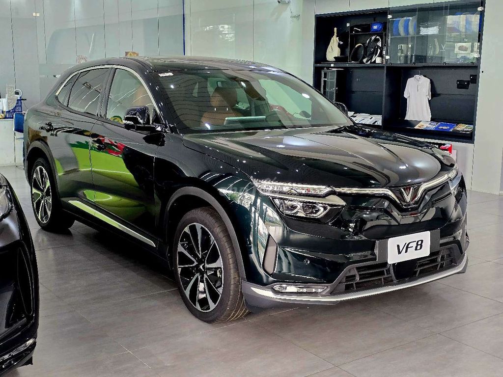 XẢ KHO VF8-VF9 PLUS CAO CẤP NHẤT 2025 MỚI 100%. Mua bán Ô tô tại Quận Bình Tân Tp Hồ Chí Minh được đăng bởi Lê Phát hình 1