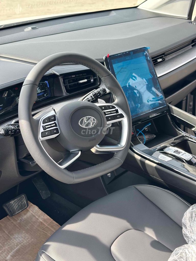 Hyundai Custin 2026 photo 5