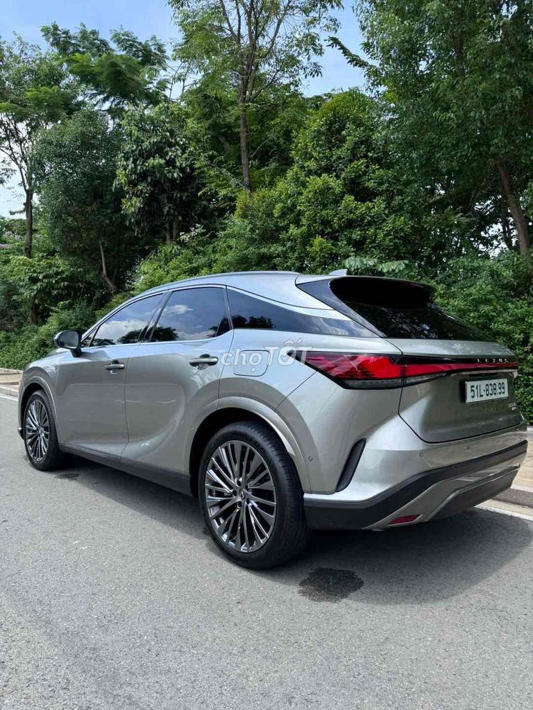 Lexus RX350 Luxury 2024 - 3900 km. Mua bán Ô tô tại Quận Gò Vấp Tp Hồ Chí Minh được đăng bởi Sĩ Minh hình 4