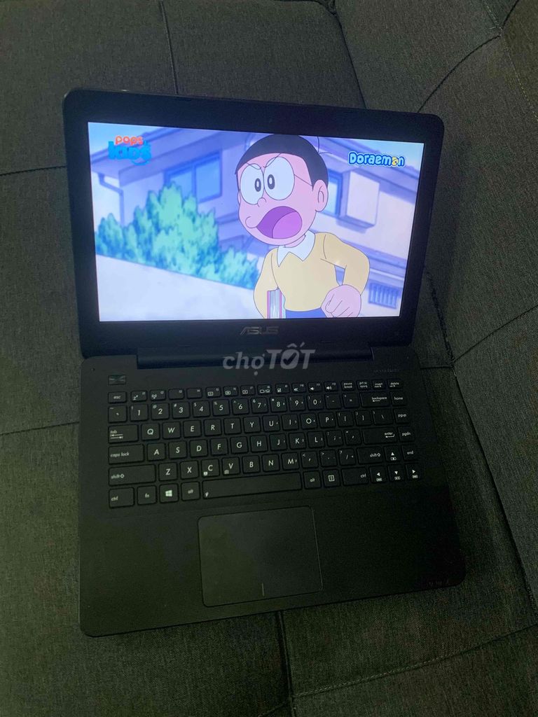 Laptop Asus đầy đủ chức năng. Mua bán Laptop tại Quận Cẩm Lệ Đà Nẵng được đăng bởi Bình An hình 1