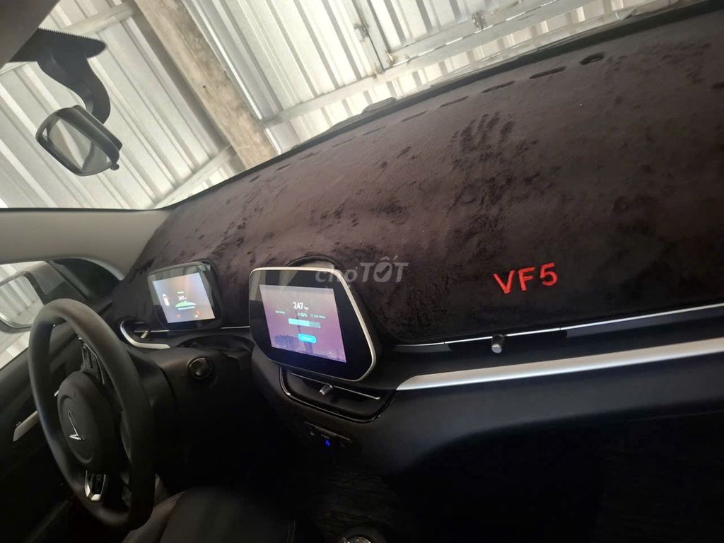 VinFast VF5 Plus 2025  - 8000 km. Mua bán Ô tô tại Thị xã Vĩnh Châu Sóc Trăng được đăng bởi Quang Uy hình 6