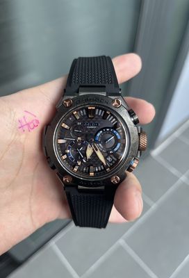 Đồng hồ G-Shock MRG-B2000R