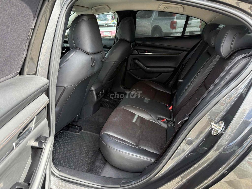Mazda 3 2023 - 21500 km. Mua bán Ô tô tại Huyện Bình Chánh Tp Hồ Chí Minh được đăng bởi Huynh Nhi hình 7