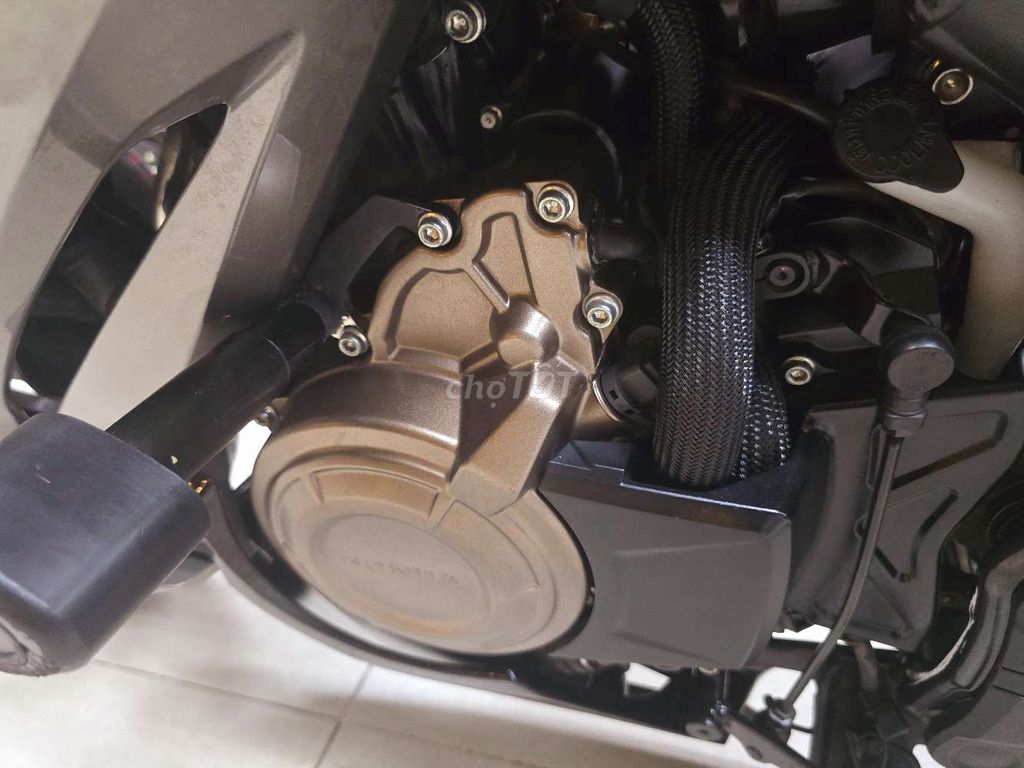 Honda CB500R 2020 Xám ghi 10000 km. Mua bán Xe máy tại Quận Thanh Khê Đà Nẵng được đăng bởi Quý Moto Cycle 21 điện biên phủ Đà Nẵng hình 3