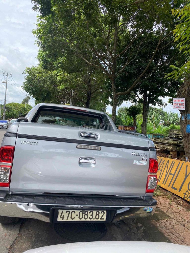 Toyota Hilux 2014 2.5E 4x2 MT - 120000 km. Mua bán Ô tô tại Thành phố Buôn Ma Thuột Đắk Lắk được đăng bởi Phuong trang hình 4