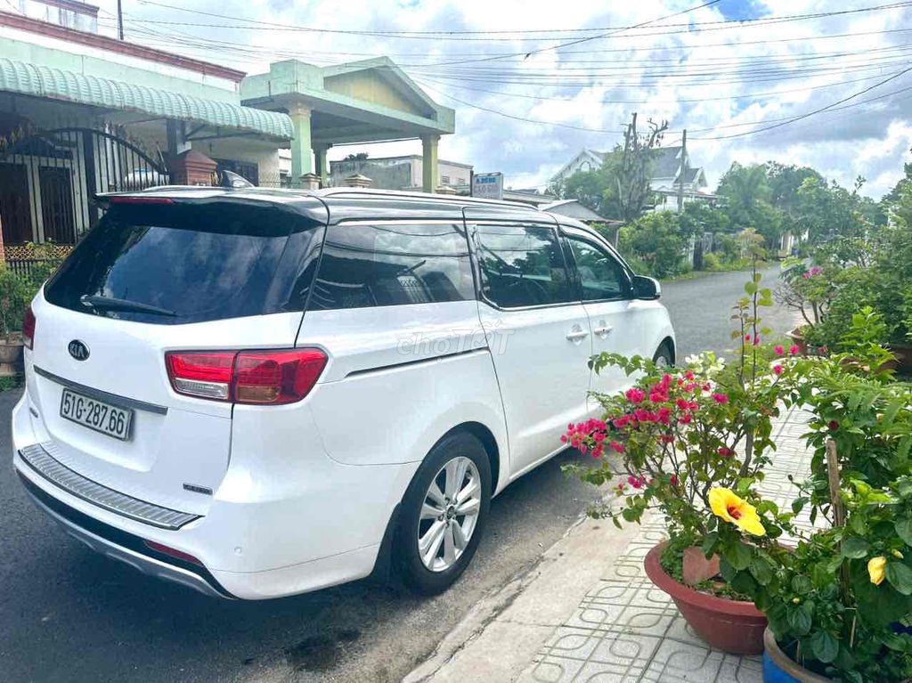 Kia Sedona 2018 2.2L DATH máy dầu. Mua bán Ô tô tại Huyện Củ Chi Tp Hồ Chí Minh được đăng bởi anh Hiep hình 4