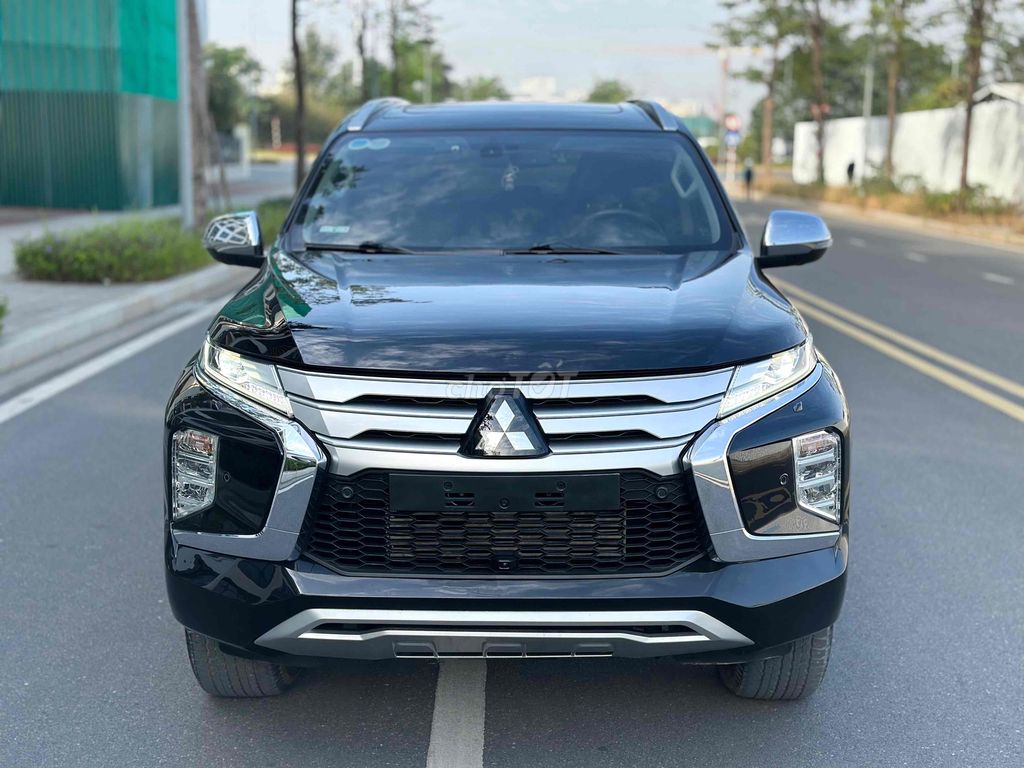 Mitsubishi Pajero Sport 2021 2.4AT 4WD Đen 2 Cầu