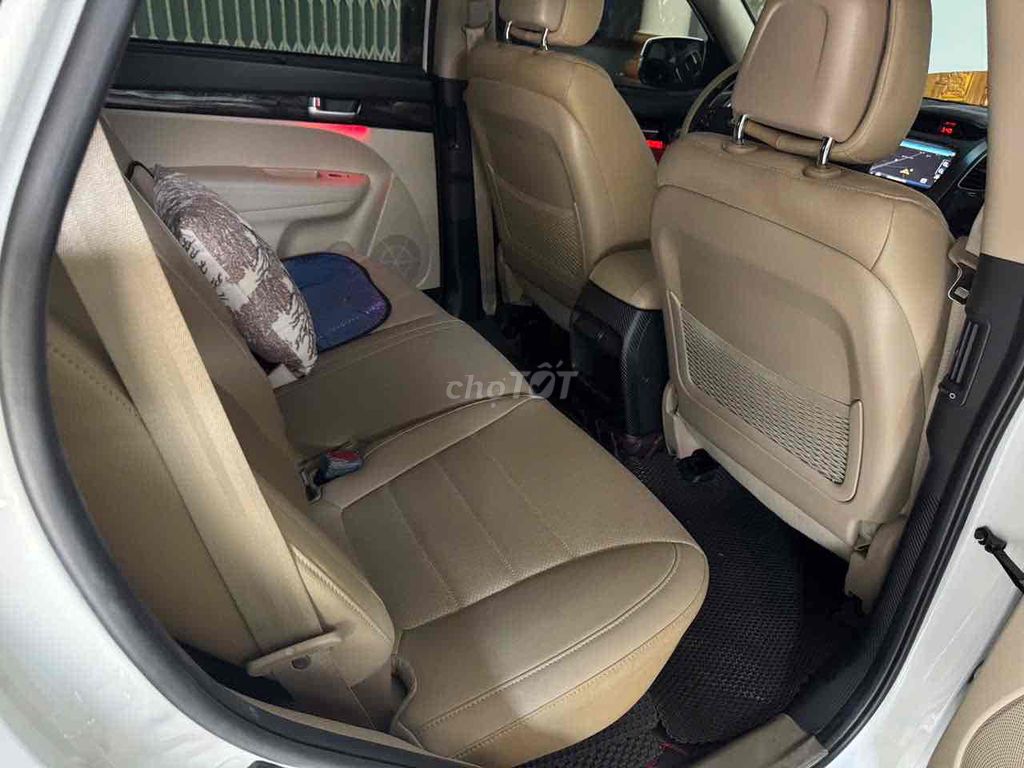 Kia Sorento 2.4 Premium ĐK 3/2020 Odo 12.000 km. Mua bán Ô tô tại Quận 8 Tp Hồ Chí Minh được đăng bởi Hiếu Trần hình 19