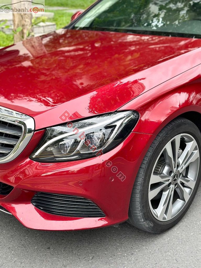 Mercedes Benz C class C250 Exclusive 2017 - 725Tr. Mua bán Ô tô tại Quận 1 Tp Hồ Chí Minh được đăng bởi Nghiêm hình 2