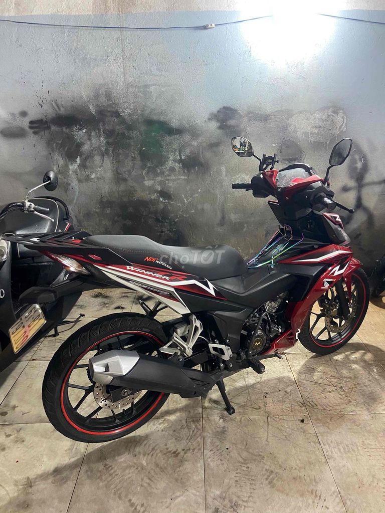 winner V1 xe đẹp máy zin êm chất. Mua bán Xe máy tại Thành phố Dĩ An Bình Dương được đăng bởi Cửa Hàng Xe Máy Huy Khoa  hình 11