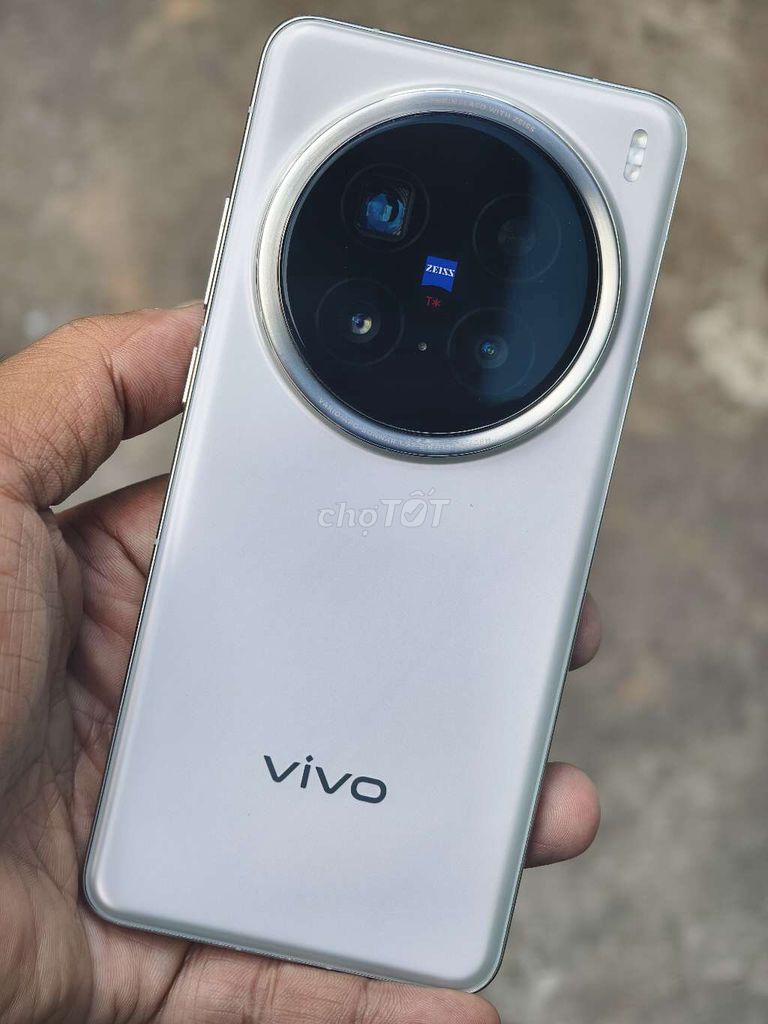 Vivo X200 Pro 12/256 ZIN, đầy đủ chứcnăng, cam nét. Mua bán Điện thoại tại Quận 10 Tp Hồ Chí Minh được đăng bởi Sky Nguyen hình 1