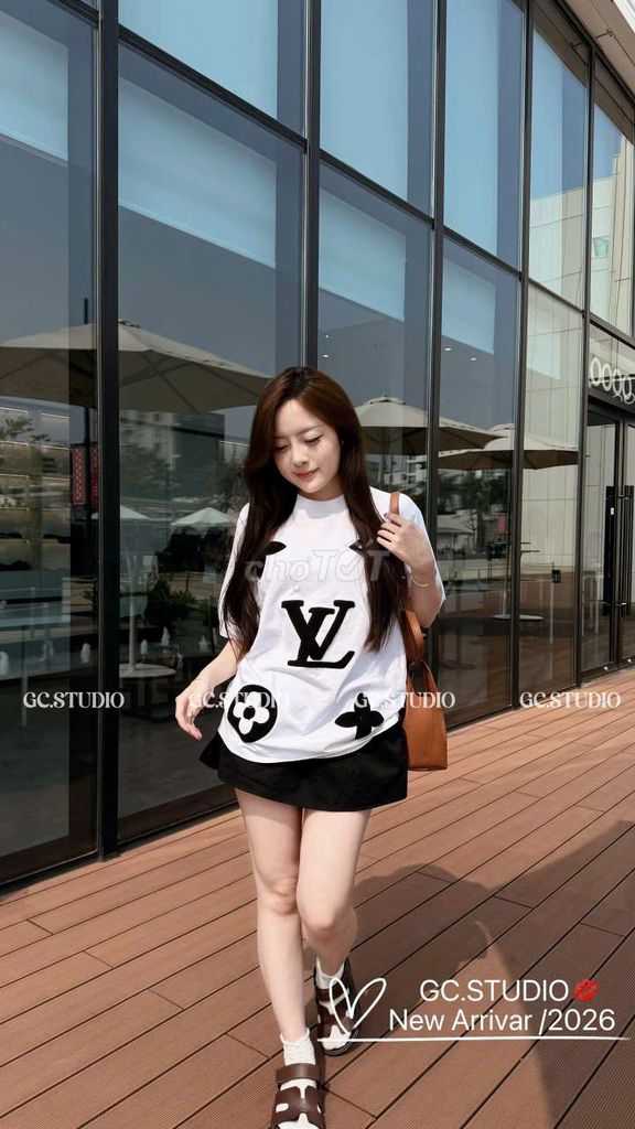 Áo thun nữ Hot trend Đa màu. Mua bán Quần áo tại Huyện Phú Hòa Phú Yên được đăng bởi Cao thi hình 1