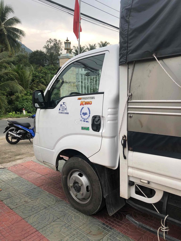 xe k250 2.5 tấn nhập hàng quốc đi mới 24.000km. Mua bán Xe tải, xe ben tại Huyện Tri Tôn An Giang được đăng bởi huỳnh ngọc tường hình 1