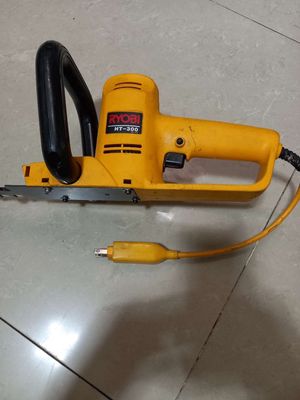 Máy cắt cỏ, tỉa cành 220v hàng nhật bãi. Mua bán Đồ chuyên dụng, Giống nuôi trồng tại Thị xã An Nhơn Bình Định được đăng bởi Thanh Bình