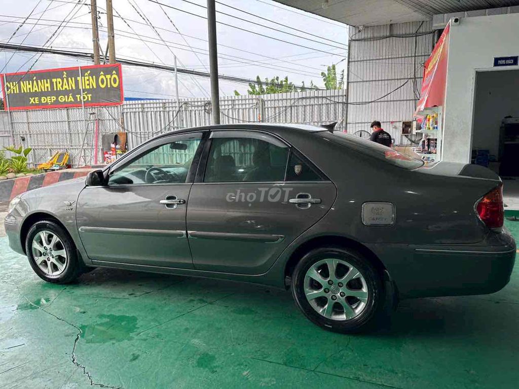 Toyota Camry 2005 - Số Sàn- 2.4