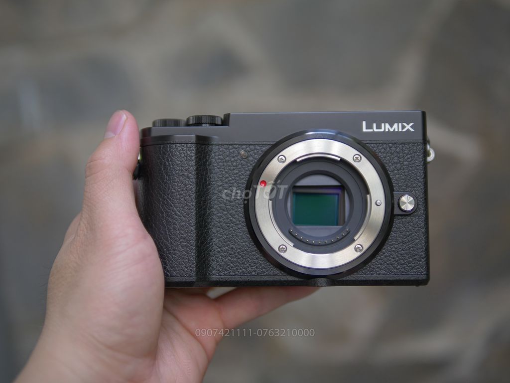 Lumix GX9 99% fullbox