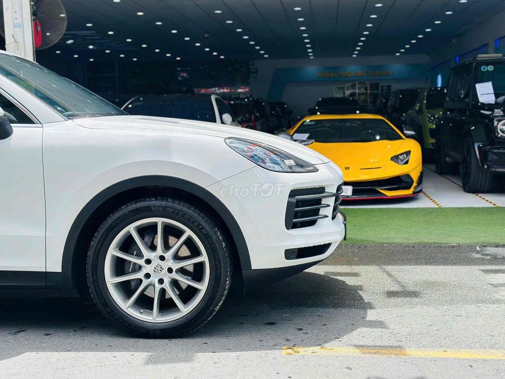 Porsche Cayenne Cayenne  Model 2022. Mua bán Ô tô tại Quận 8 Tp Hồ Chí Minh được đăng bởi Hồng Phúc hình 8