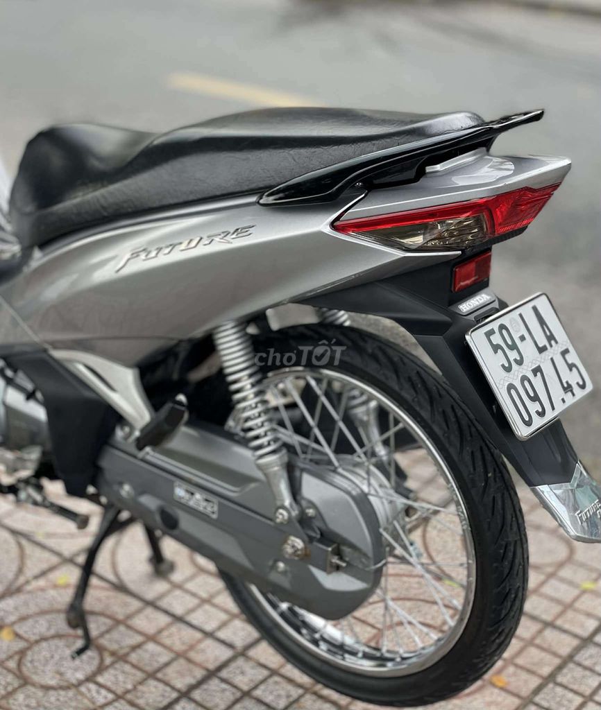 Fu Led 2023 xe đẹp chính chủ ủy quyền. Mua bán Xe máy tại Quận 8 Tp Hồ Chí Minh được đăng bởi Đặng Thái Hòa hình 9