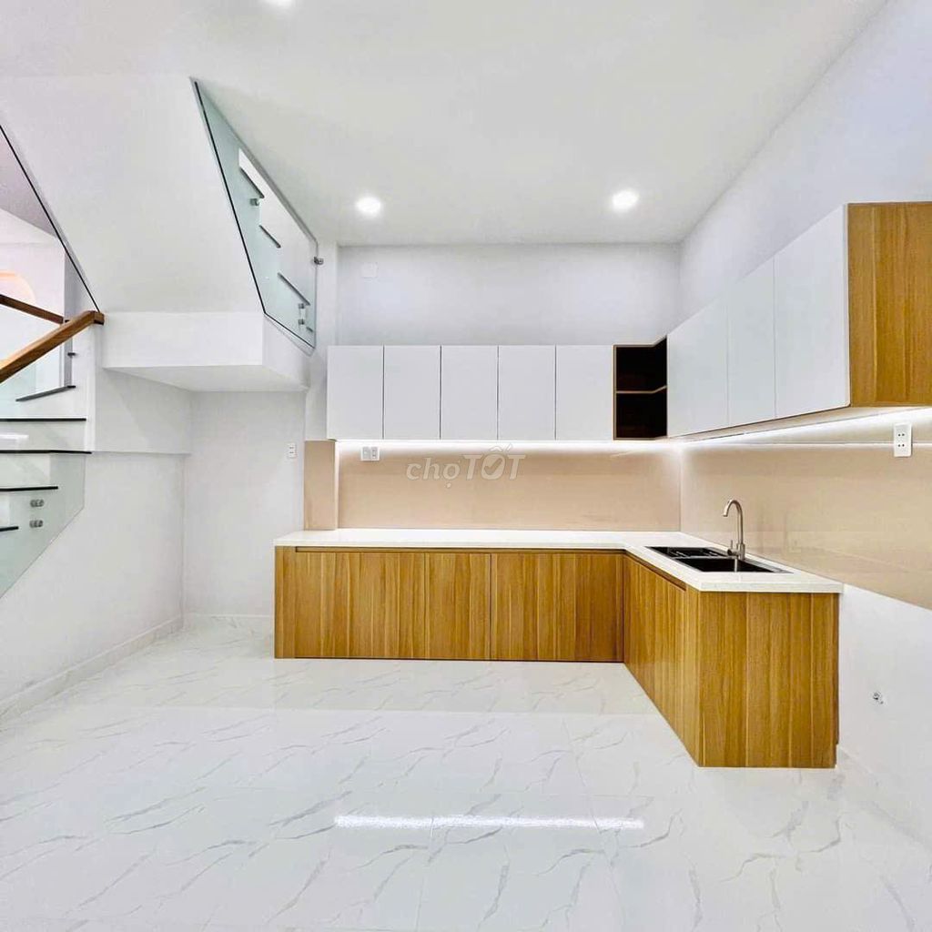 Cho thuê nhà HXT 26/3A Nguyễn Minh Hoàng, Phường 12, Q.Tân Bình