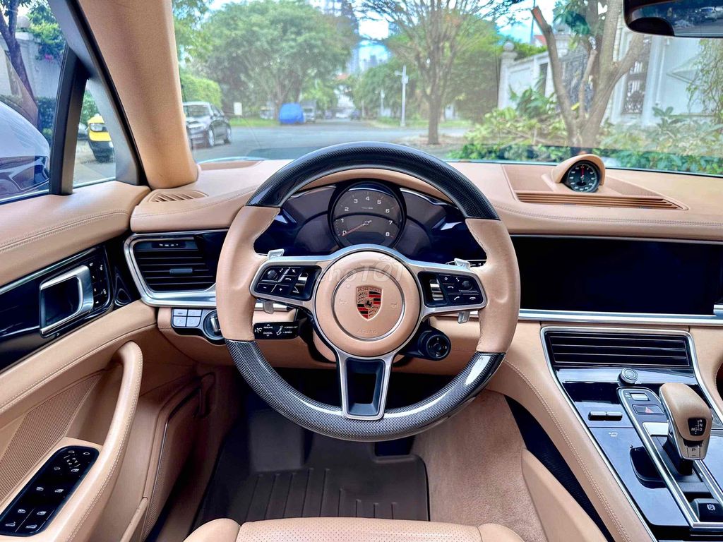 Porsche Panamera 2018 Trắng 55000 km. Mua bán Ô tô tại Quận 7 Tp Hồ Chí Minh được đăng bởi PHÁT ĐẠT LUXURY CAR hình 6