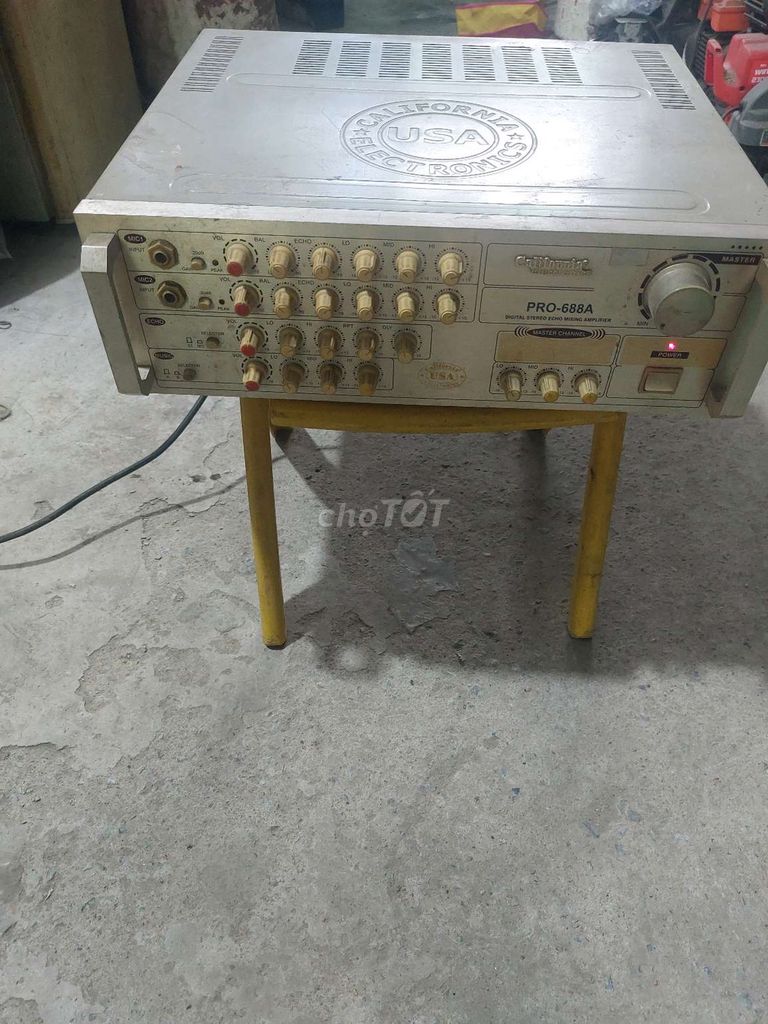 Amply California PRO-688A Bạc. Mua bán Tivi, Âm thanh tại Huyện Bình Chánh Tp Hồ Chí Minh được đăng bởi tuyết  hình 1