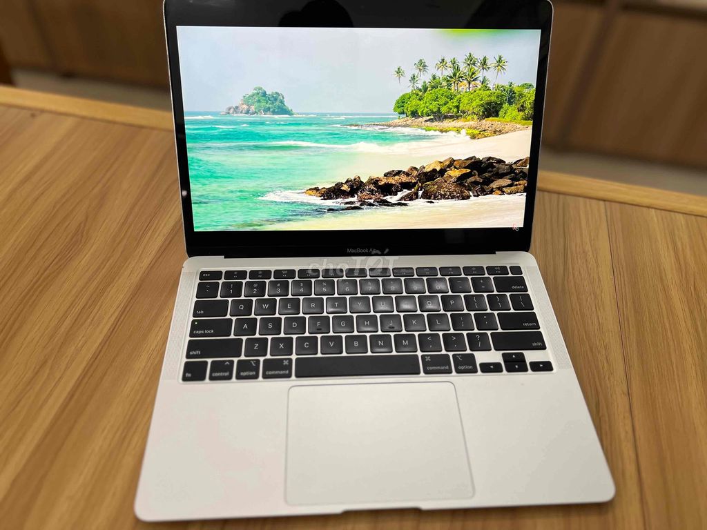 Apple MacBook Air 2020 Core I3 8GB/256GB. Mua bán Laptop tại Thành phố Long Xuyên An Giang được đăng bởi Laptop Mai Lý Nghĩa hình 1