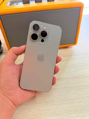 ip 15pro 128G Quốc Tế zin full đẹp . có Giao lưu