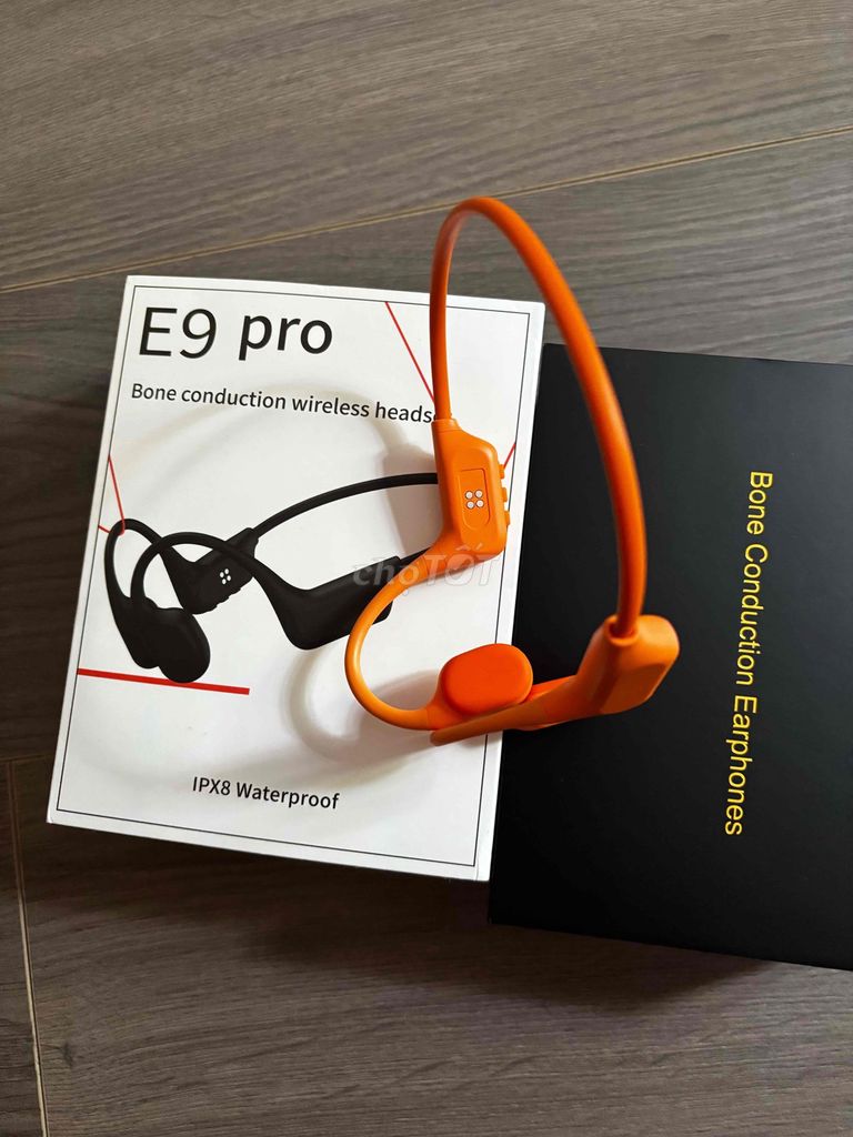 Tai nghe truyền xương E9 pro Cam 16GB IPX8. Mua bán Tivi, Âm thanh tại Quận Cầu Giấy Hà Nội được đăng bởi trung dương thành hình 1