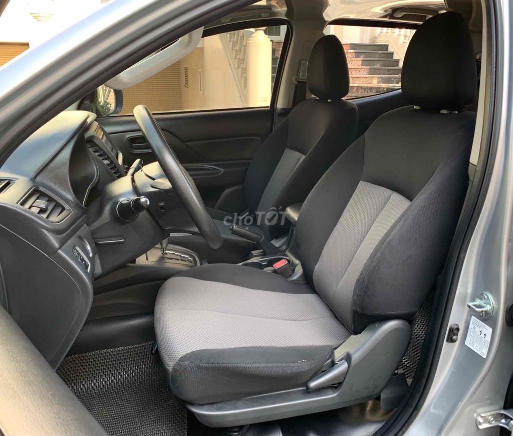 Bán tải Triton 2021 AT 1 chủ sd giá hợp lý. Mua bán Ô tô tại Thành phố Thủ Dầu Một Bình Dương được đăng bởi Tín hình 5