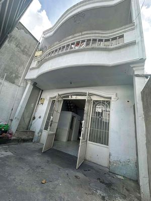 Bán nhà hẻm 588 Huỳnh Tấn Phát, P.Tân Phú Quận 7. Mua bán nhà ở tại Quận 7 Tp Hồ Chí Minh được đăng bởi Hoài Đức Chuyên Bđs Quận 7