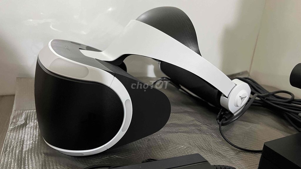 Giá nào cũng ban Kính thực tế ảo psvr kèm đĩa game