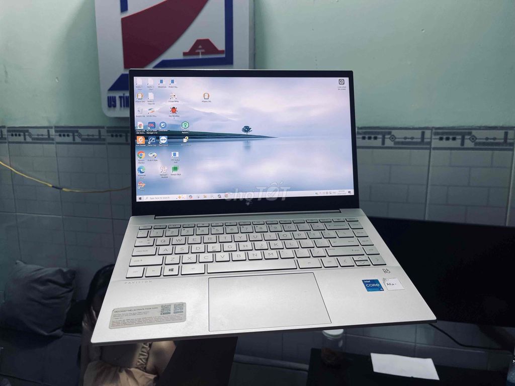 HP Pavilion i5 11th Gen 8GB/256GB Bạc. Mua bán Laptop tại Thị xã Tân Uyên Bình Dương được đăng bởi lê âu hình 1