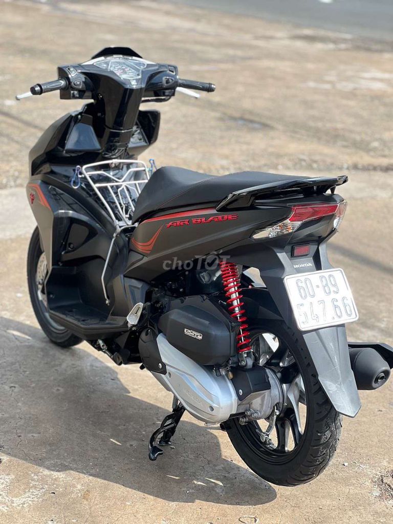 Ab Đen Black đi làm công sở ít đi gl futer led. Mua bán Xe máy tại Huyện Lâm Hà Lâm Đồng được đăng bởi hưng hình 1