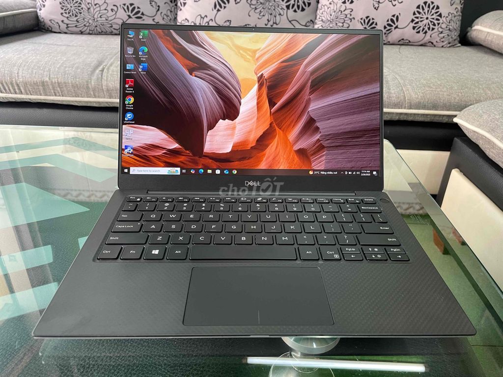 Dell XPs 13 9380 i7-8565U / 16GB / 256GB / FHD