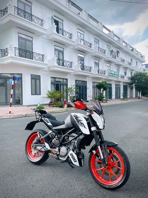 KTM Duke 200 Abs 2015. Mua bán Xe máy tại Thành phố Bến Tre Bến Tre được đăng bởi Bách Xì