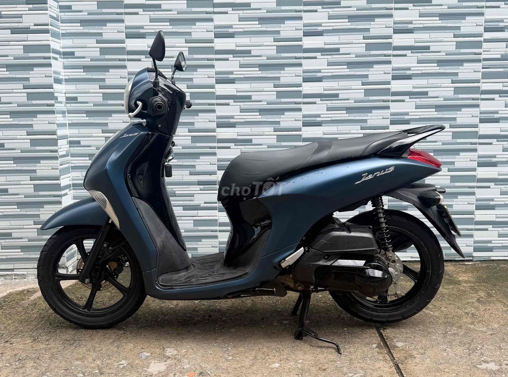 Yamaha Janus 2018 smartkey отличный, двигатель родной тихий