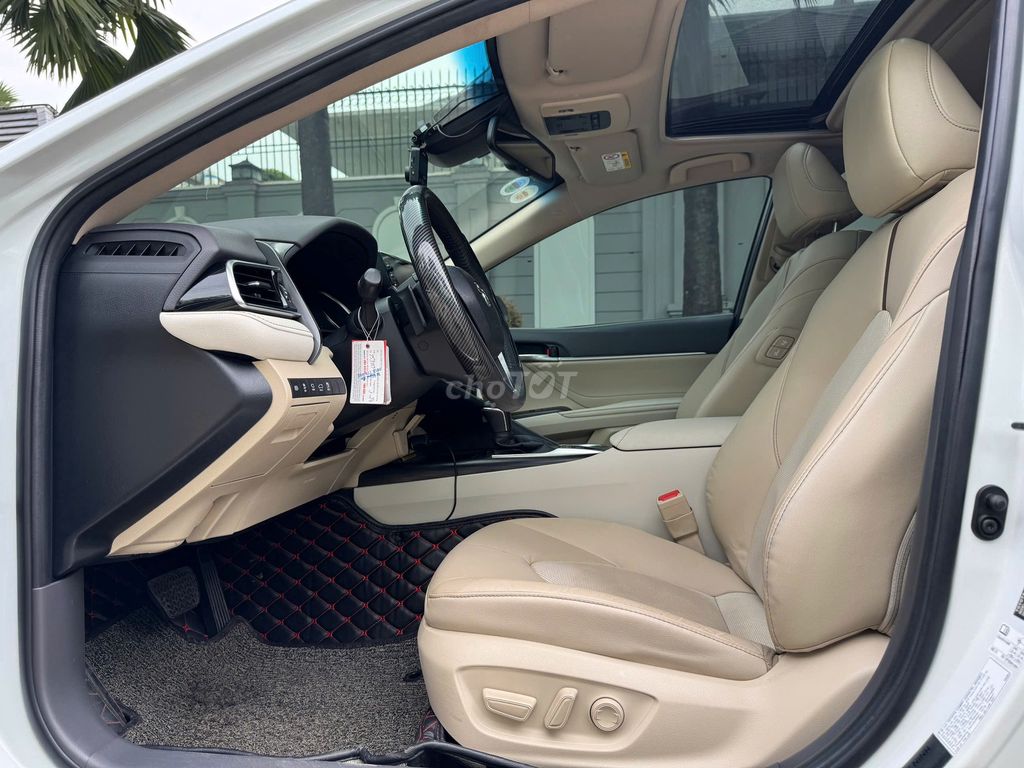 Toyota Camry 2021 2.5Q - 56000 km. Mua bán Ô tô tại Thành phố Dĩ An Bình Dương được đăng bởi Siêu Thị Ô Tô Bình Dương  hình 19