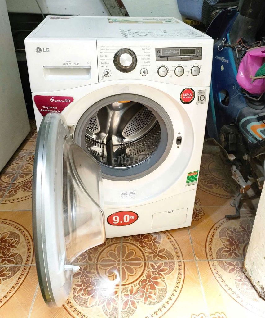 cần bán máy giặt LG Inverter động cơ trực tiếp êm. Mua bán Máy giặt tại Quận 12 Tp Hồ Chí Minh được đăng bởi Hà Trung Hiếu hình 1