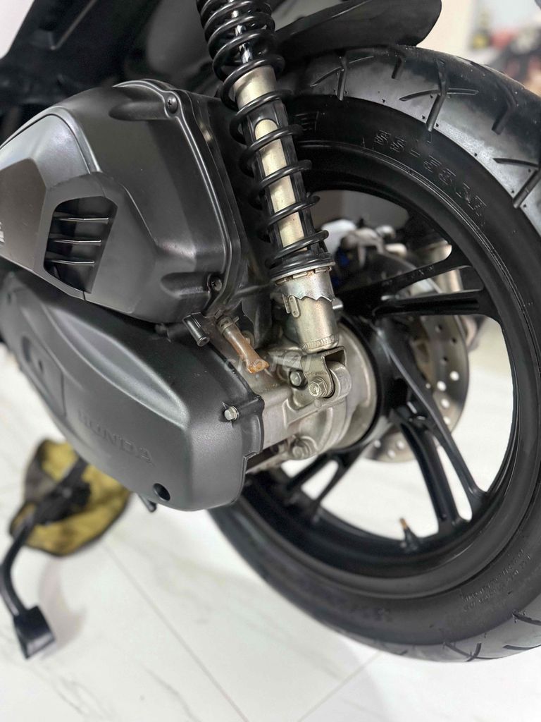 Honda SH 125 2019 Sporty Trắng đen GÓP CẦN CCCD. Mua bán Xe máy tại Quận Ninh Kiều Cần Thơ được đăng bởi XE MÁY HOÀNG YẾN hình 5