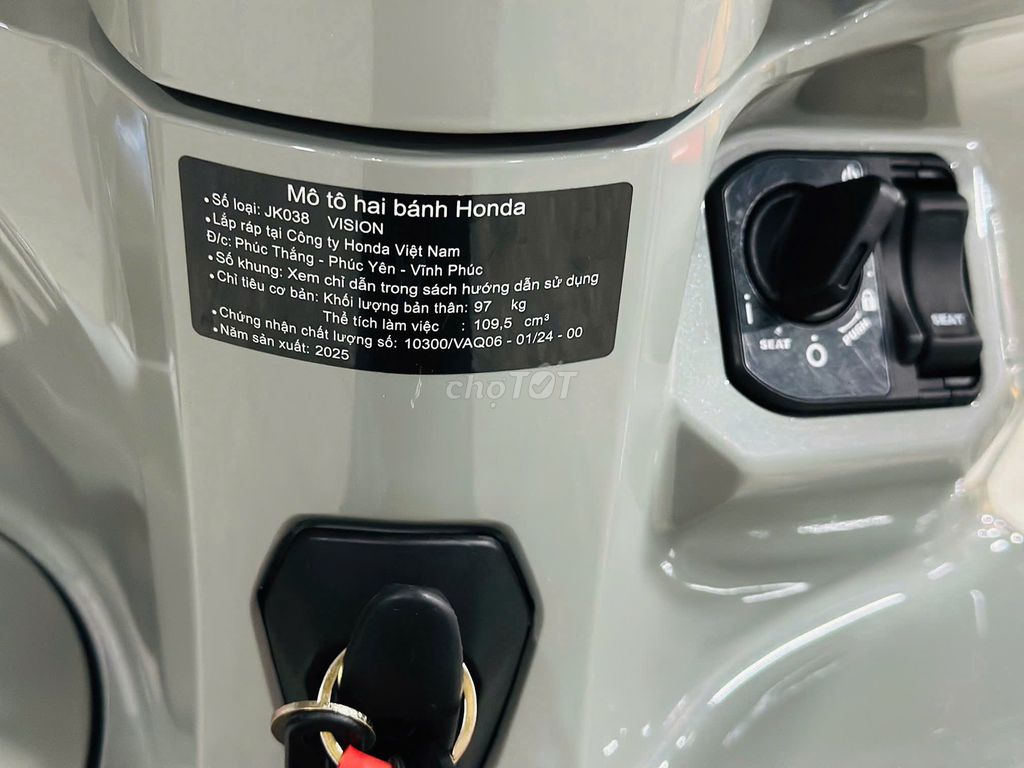 XE MÁYTHANH TÙNG_VISION 110 FI XÁM SPORT 2025 LƯỚT. Mua bán Xe máy tại Quận Nam Từ Liêm Hà Nội được đăng bởi THANH TÙNG hình 5