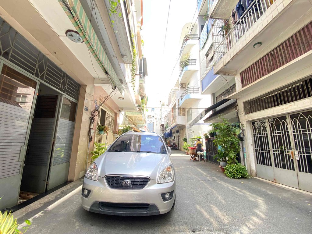 CHO THUÊ PHÒNG LẦU 2 - 20M2 - LÊ VĂN SỸ, Q.3 - HẺM XE TẢI