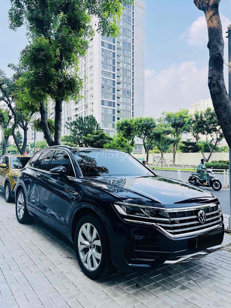 Volkswagen Touareg 2023 Luxury 2.0 TSI - 34000 km. Mua bán Ô tô tại Thành phố Thủ Đức Tp Hồ Chí Minh được đăng bởi Phúc Nguyên hình 2