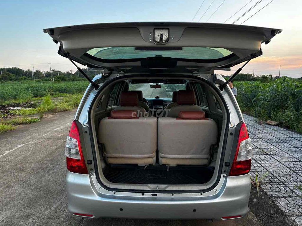 Toyota Innova 2013 2.0V - 160000 km. Mua bán Ô tô tại Thị xã Phú Mỹ Bà Rịa - Vũng Tàu được đăng bởi Phạm Trung Kiên hình 12