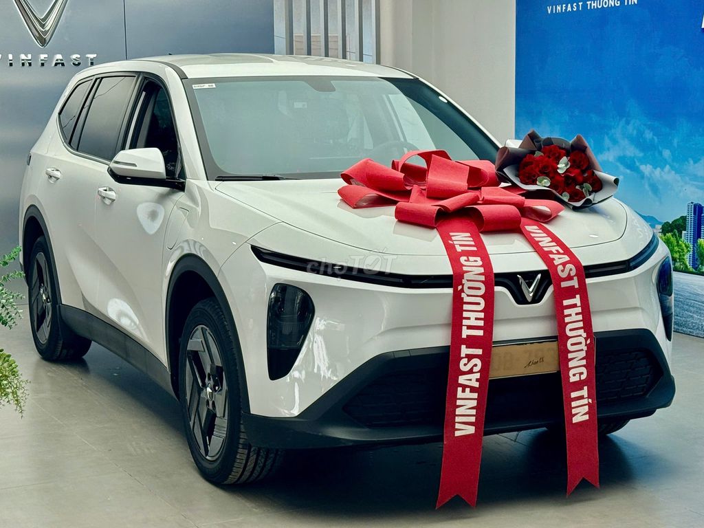 VINFAST MPV 7 CHỖ – XE ĐIỆN GIA ĐÌNH RỘNG RÃI