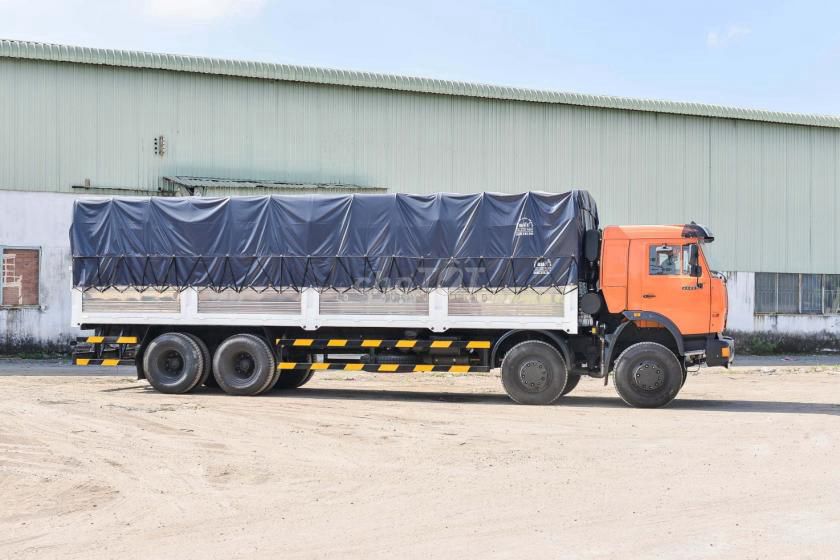 Tải thùng Kamaz 30 tấn nhập khẩu Nga