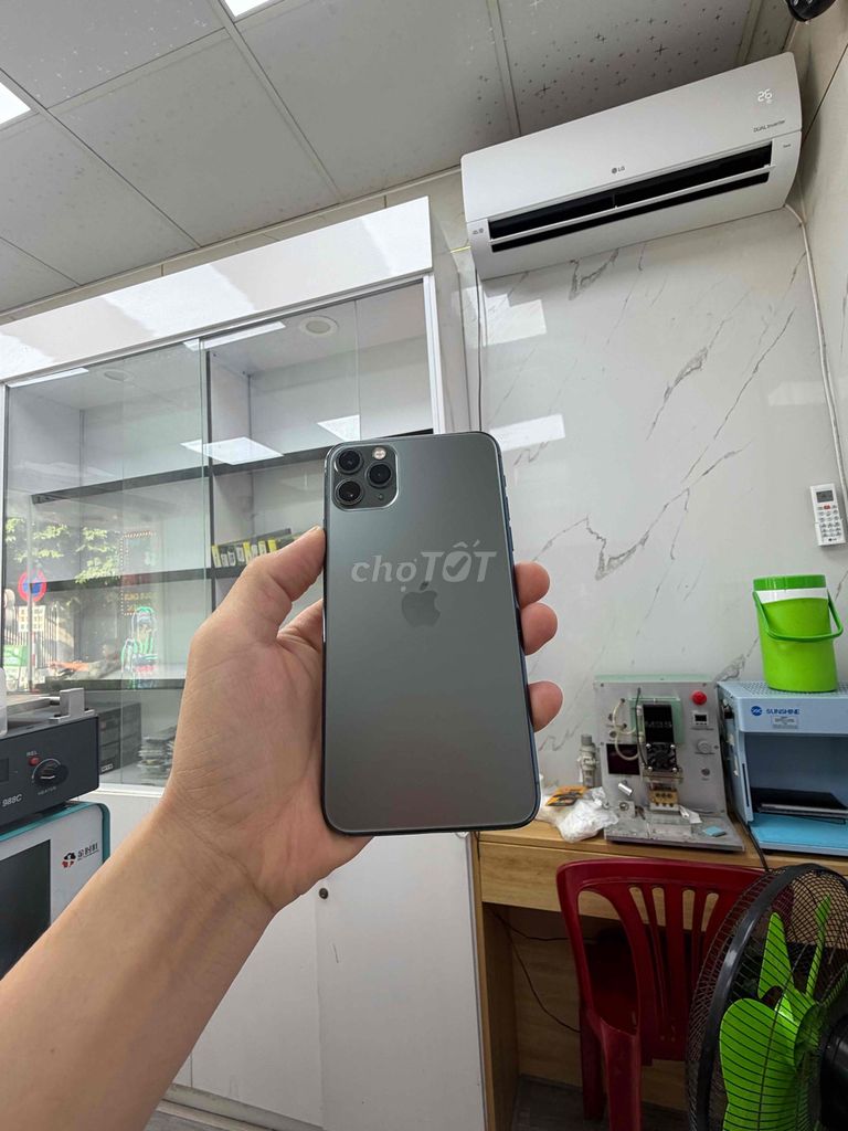 Apple iPhone 11 Pro Max 256GB Xám. Mua bán Điện thoại tại Quận Sơn Trà Đà Nẵng được đăng bởi Diễm Diễm hình 1