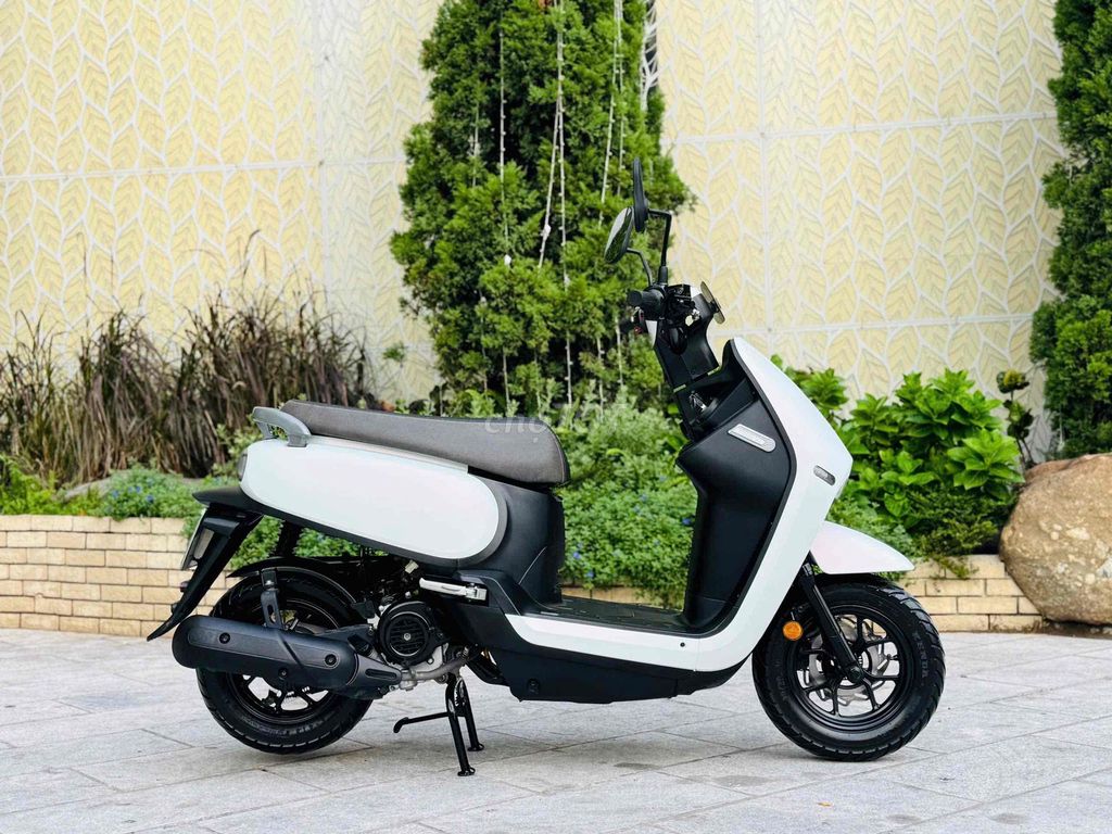 Скутер SYM Priti 50cc 2025 перламутрово-белый, 7000 км, 1 владелец