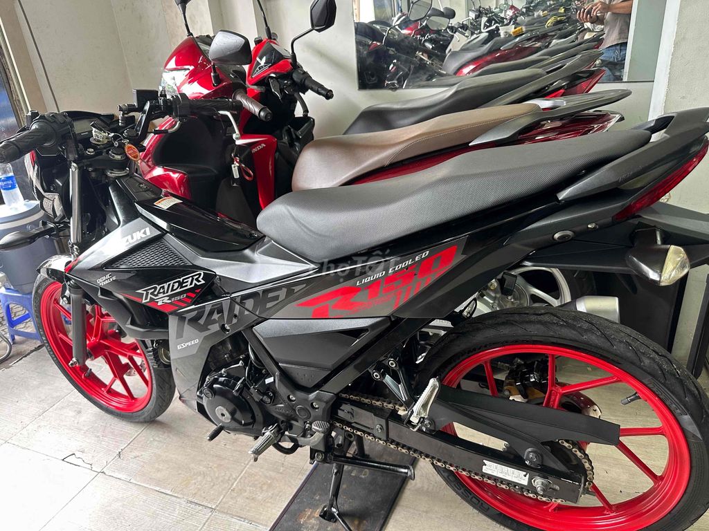 Raider Fi 2/2022. odo 18.000km. BSTP 1 đời chủ. Mua bán Xe máy tại Quận Bình Thạnh Tp Hồ Chí Minh được đăng bởi Lê Nhân hình 3